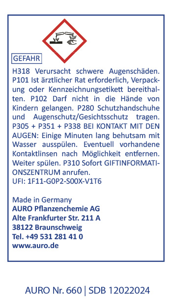 Deutsches Warnschild für Chemikalien mit Gefahrensymbol, Text mit detaillierten Angaben zum Risiko von Augenschäden, Sicherheitsratschlägen und Kontaktinformationen der AURO Pflanzenchemie AG in Braunschweig, Deutschland, einschließlich Adresse, Telefonnu