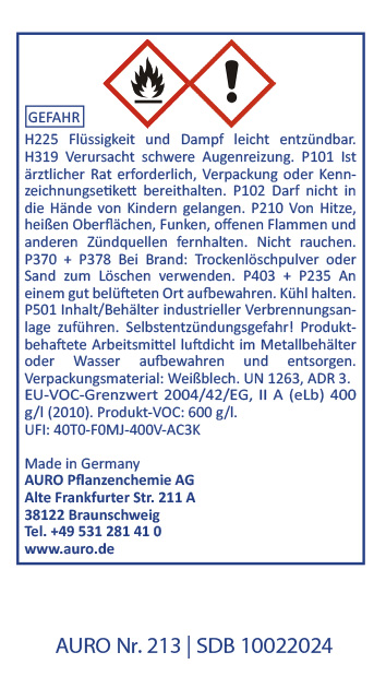 Ein deutsches Produktetikett mit Gefahrensymbolen für entzündbare Flüssigkeiten und Gesundheitsrisiken. Enthält Sicherheitshinweise, Gefahrencodes, Herstellerinformationen und Kontaktdaten der AURO Pflanzenchemie AG, Braunschweig.
