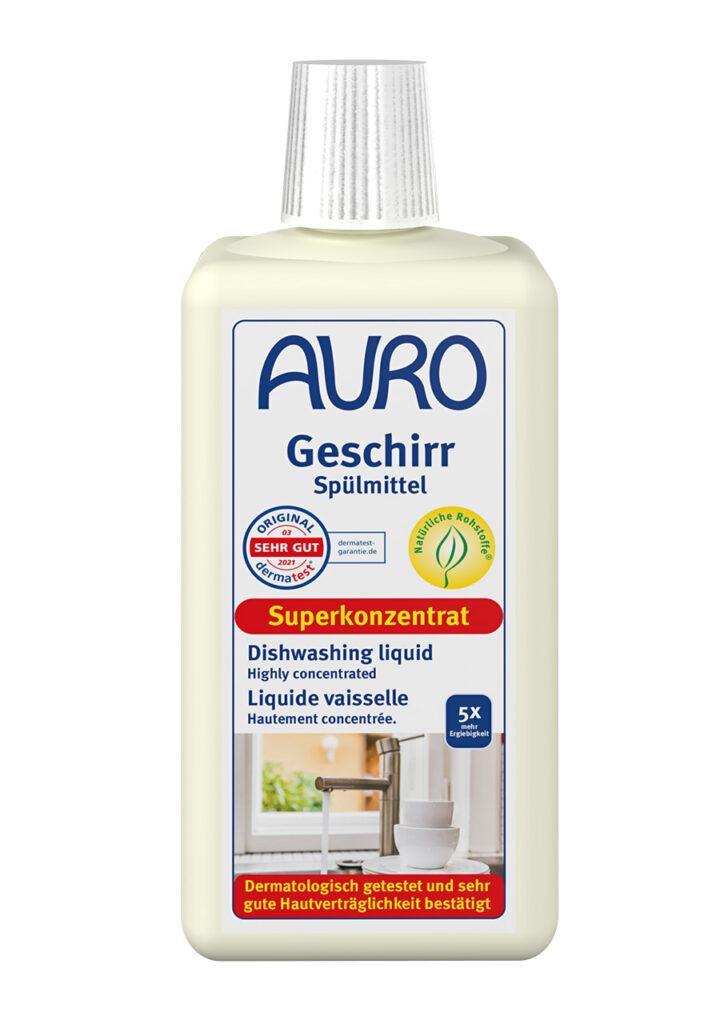AURO Geschirrspülmittel Nr. 473 in der 0,5 Liter Flasche mit Dosieröffnung, ideal zum fettlösenden und hautfreundlichen Spülen.